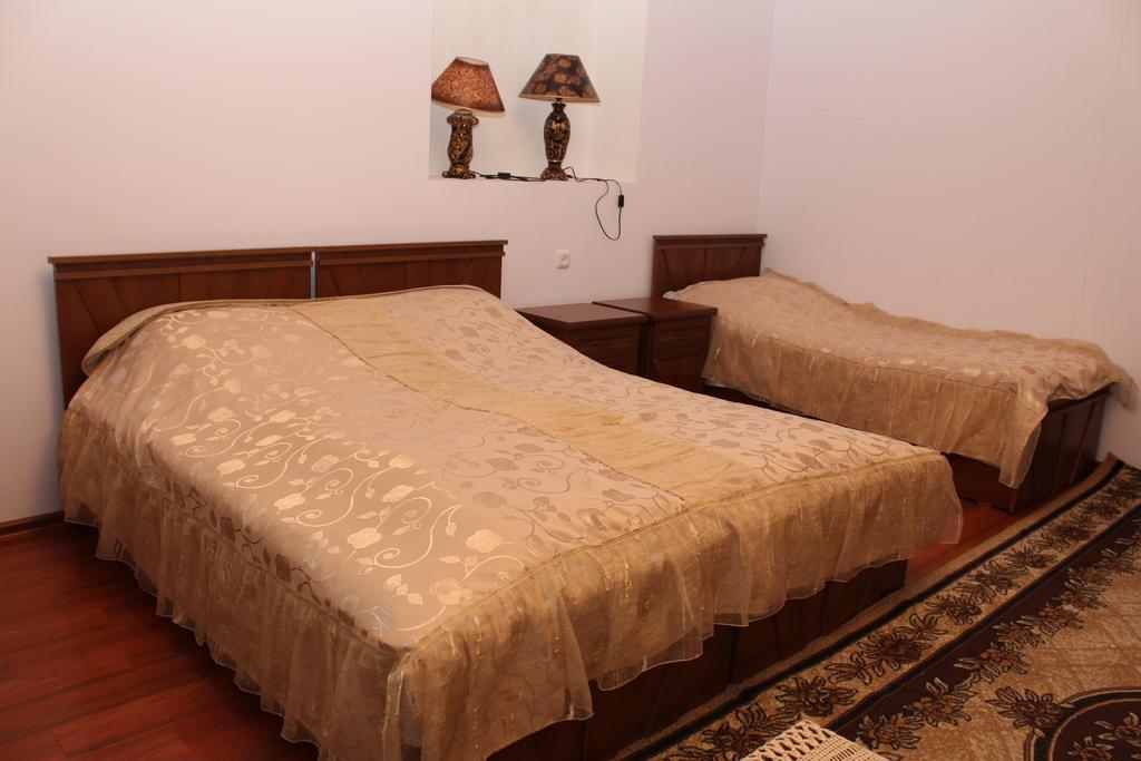 Hotel Mira Goris Ngoại thất bức ảnh