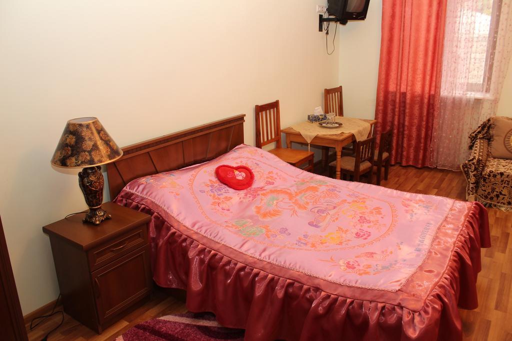Hotel Mira Goris Ngoại thất bức ảnh