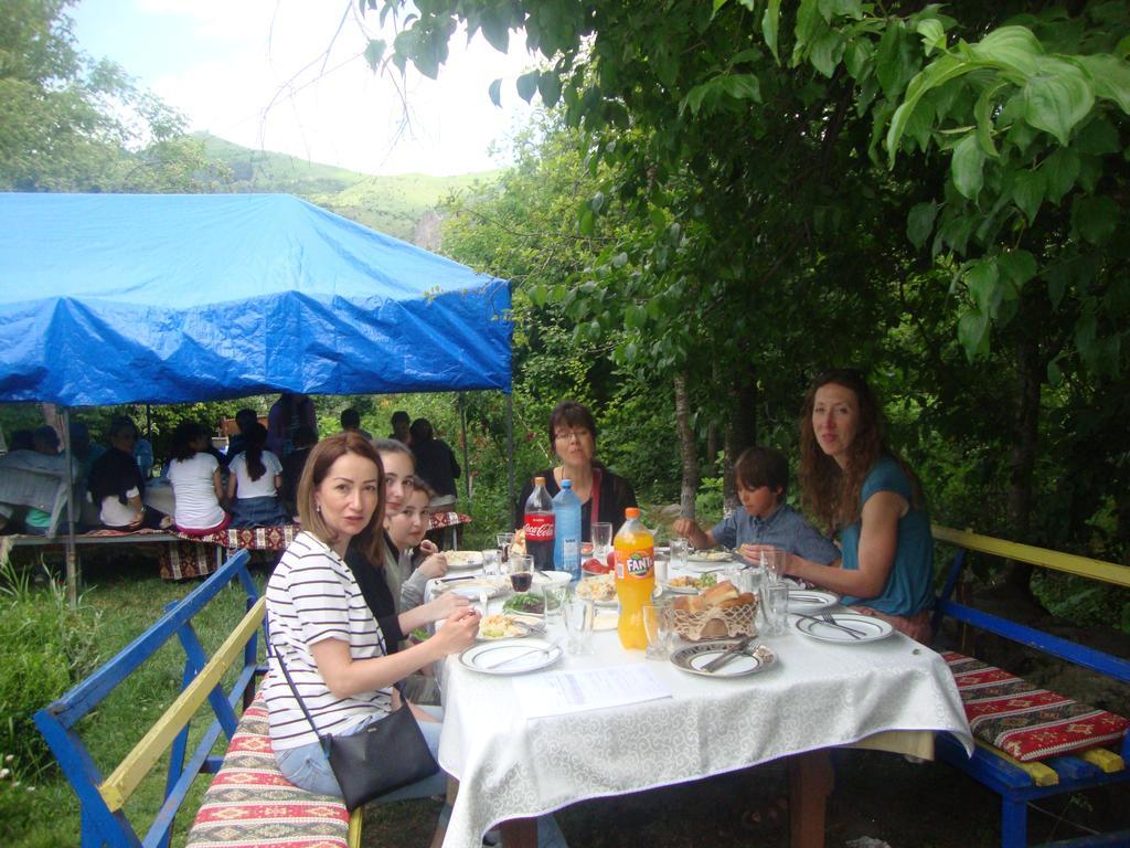 Hotel Mira Goris Ngoại thất bức ảnh
