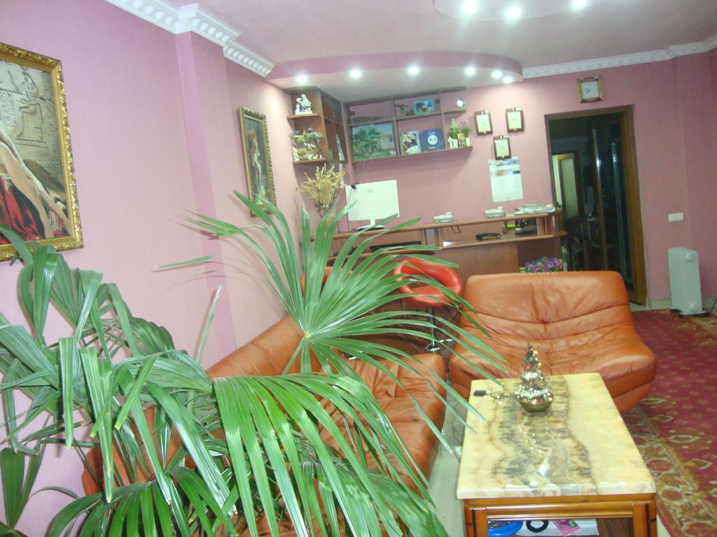 Hotel Mira Goris Ngoại thất bức ảnh